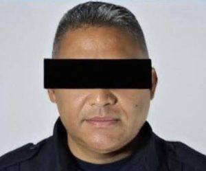 Detienen a mandos policiacos de Tezontepec de Aldama por presuntos vínculos con la delincuencia