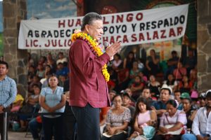 Programas sociales no son dádivas, son un respaldo al pueblo: Menchaca    
