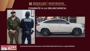Recuperan vehículo robado en plaza comercial de Pachuca