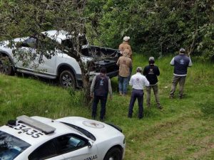 Localizan cinco cuerpos en una fosa clandestina, en Tula